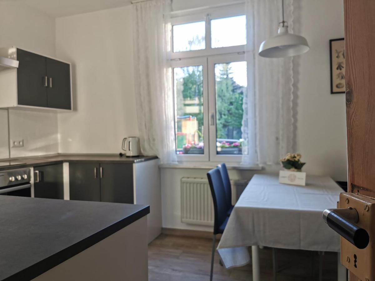 Ferienwohnung Luise Mit Separater Kueche Naumburg  Exterior photo