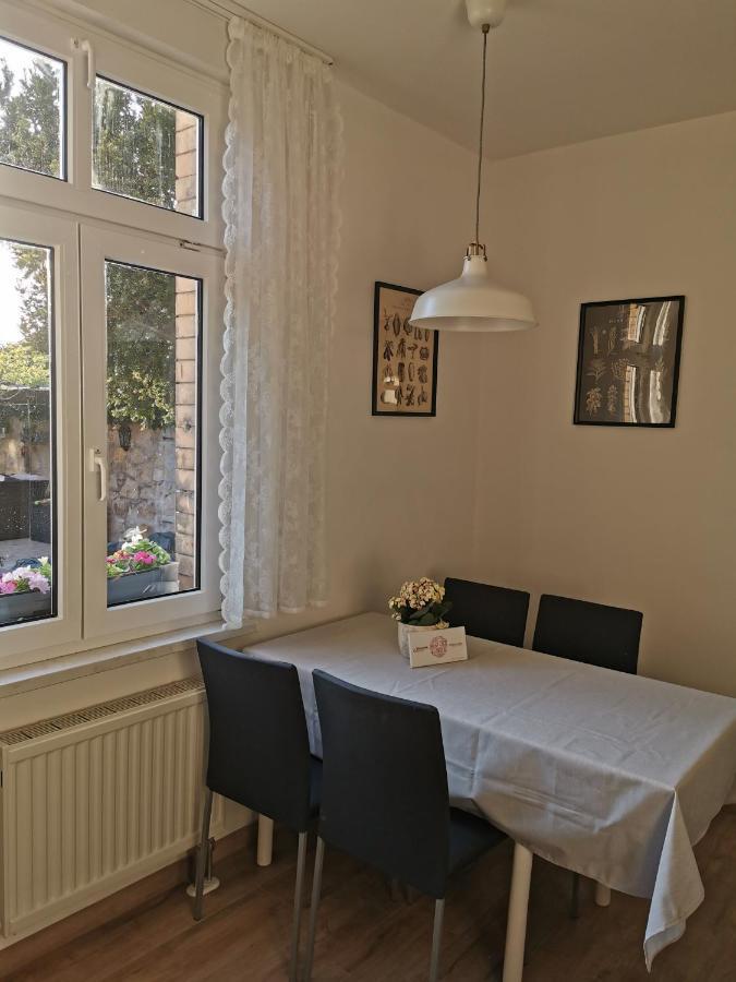 Ferienwohnung Luise Mit Separater Kueche Naumburg  Exterior photo